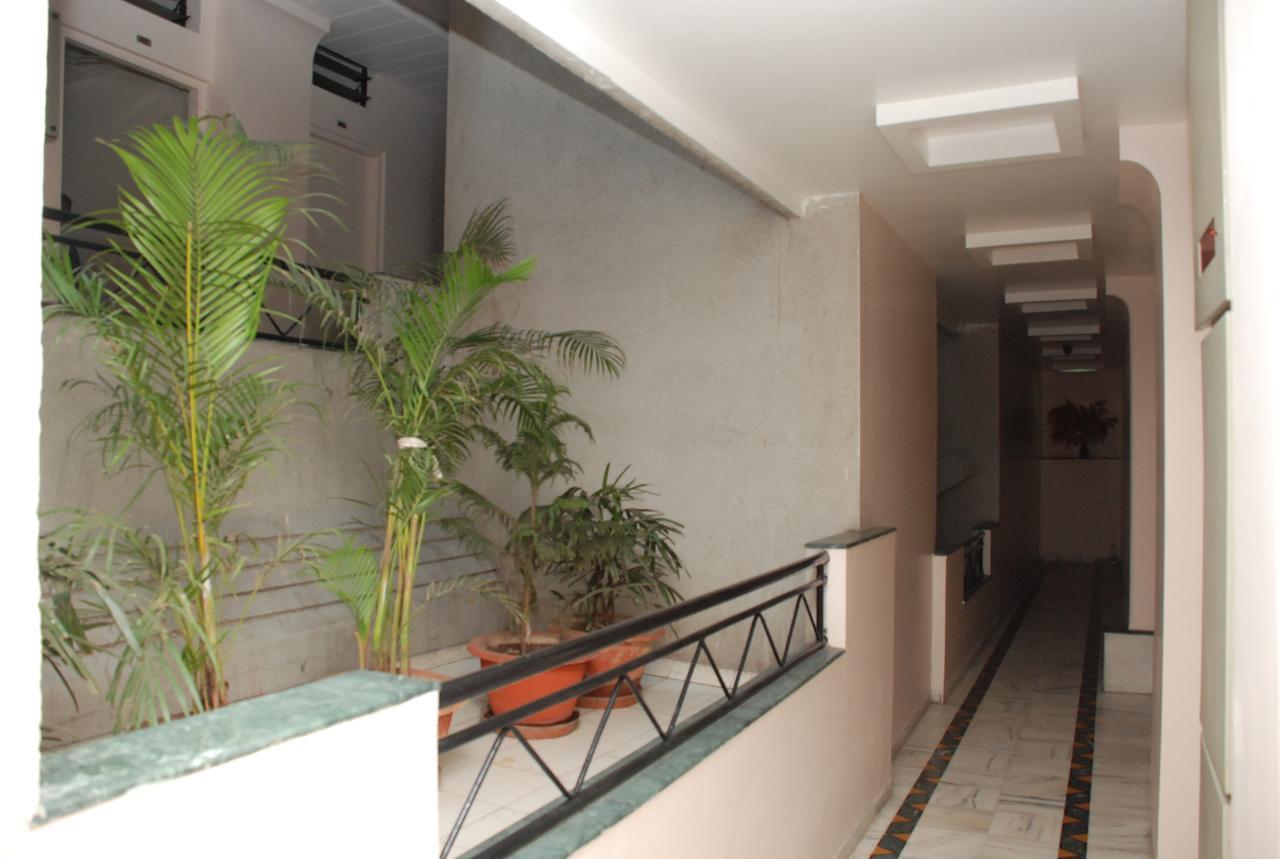 Hotel Vrandavan Nagpur Exteriör bild